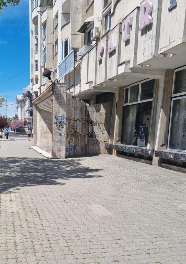 Apartamento Garsoniera Craiova Centru Exterior foto